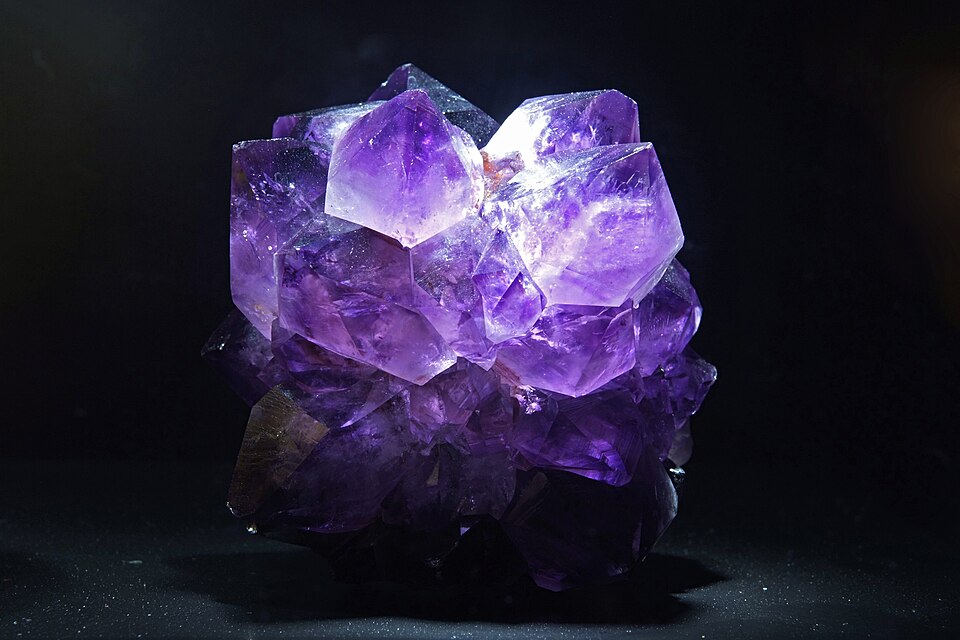 Amethyst specimen Amethyst specimen: purple and violet crystal