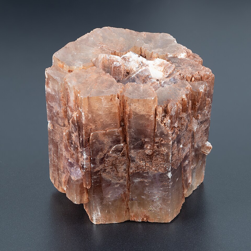 Aragonite specimen Aragonite specimen: colorless and white mineral