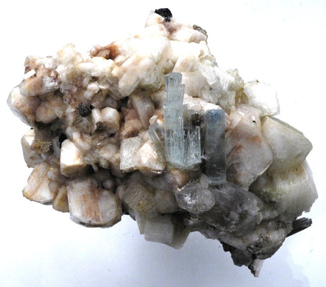 Beryl specimen Beryl specimen: green (emerald) and blue (aquamarine) mineral