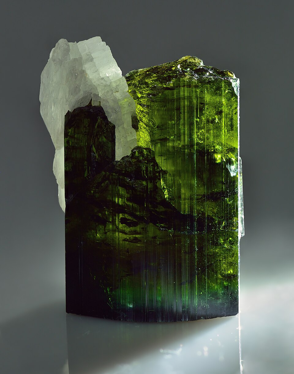 Elbaite specimen Elbaite specimen: pink and green mineral
