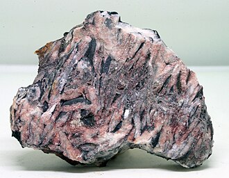 Magnesite specimen Magnesite specimen: white and gray mineral (photo 2)