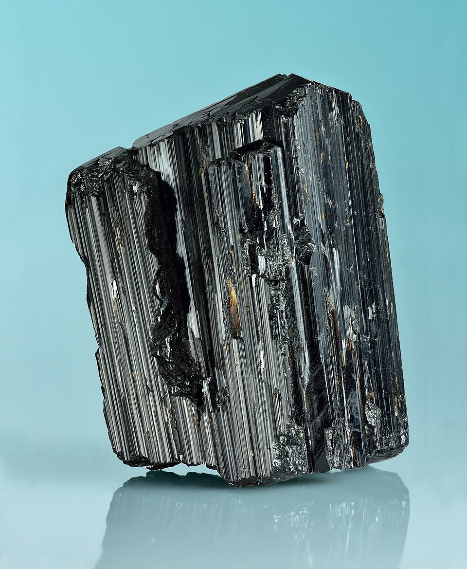Schorl specimen Schorl specimen: black and bluish black mineral
