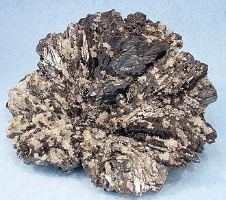 Sphalerite specimen Sphalerite specimen: brown and black mineral (photo 2)