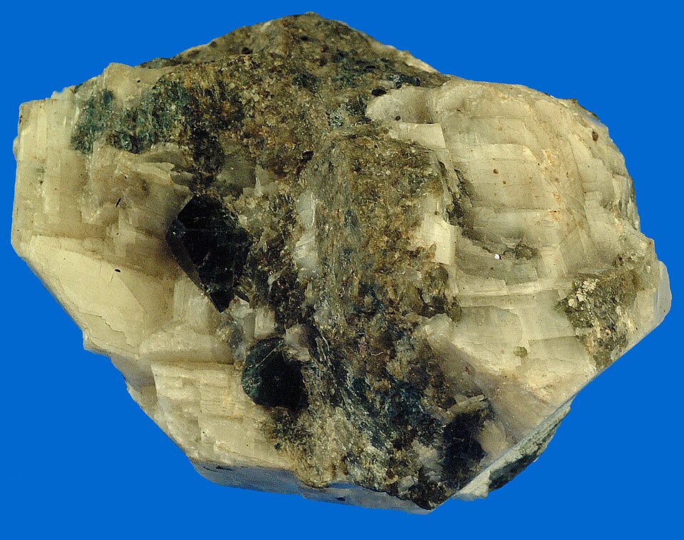 Spinel specimen Spinel specimen: red and pink gemstone