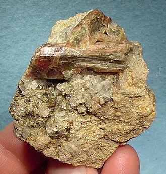 Zoisite specimen Zoisite specimen: green and pink mineral (photo 2)